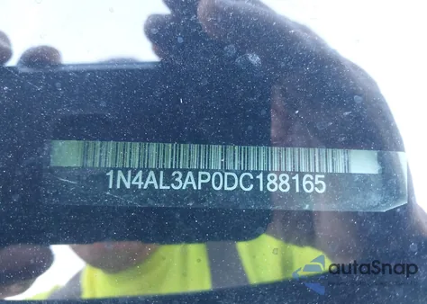 2013 Nissan Altima 2.5 S z USA, uszkodzony, nr VIN 1N4AL3AP0DC188165